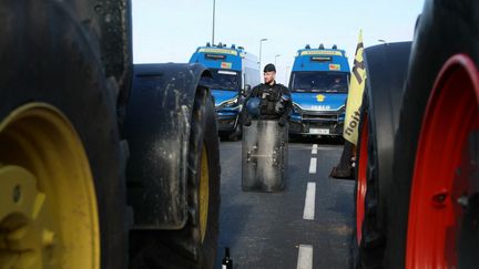 , DIRECT. Agriculteurs en colère : 18 personnes interpellées dans l&rsquo;Essonne pour « entrave à la circulation